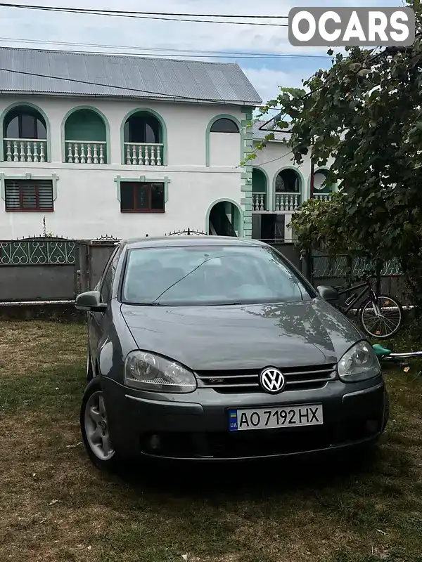 Хетчбек Volkswagen Golf 2004 1.97 л. Ручна / Механіка обл. Закарпатська, Тячів - Фото 1/14