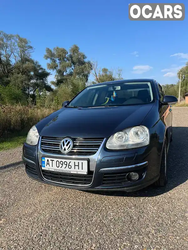 Седан Volkswagen Jetta 2008 1.6 л. Ручна / Механіка обл. Івано-Франківська, Снятин - Фото 1/20