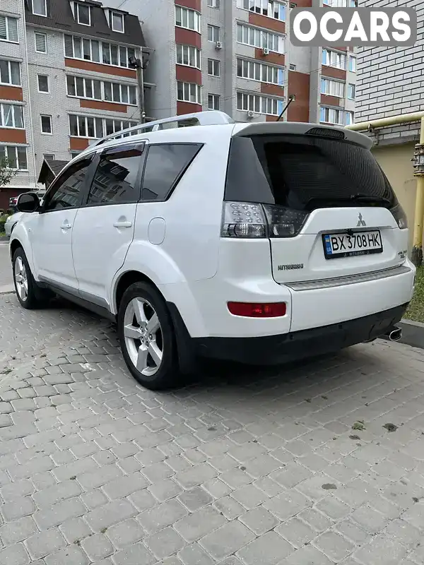 Позашляховик / Кросовер Mitsubishi Outlander XL 2008 2.36 л. Варіатор обл. Хмельницька, Хмельницький - Фото 1/21