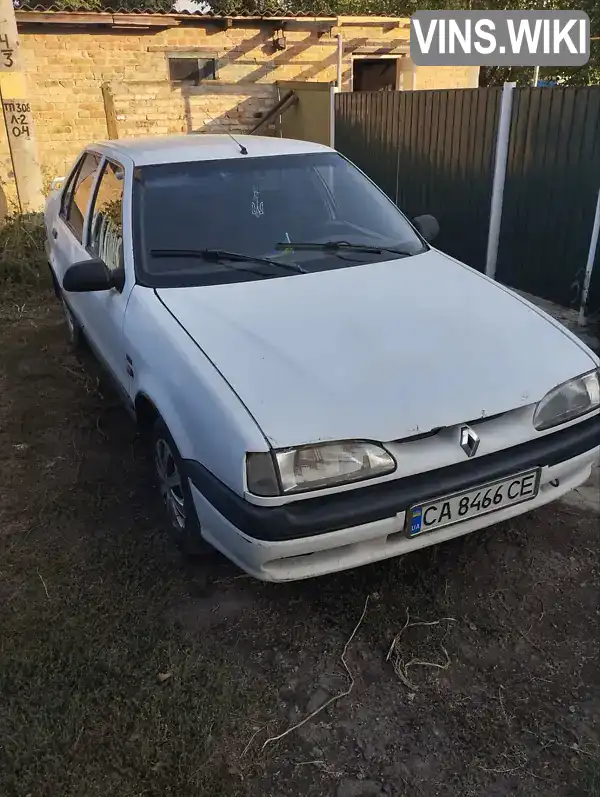 Седан Renault 19 1995 1.4 л. Ручна / Механіка обл. Черкаська, Чигирин - Фото 1/4