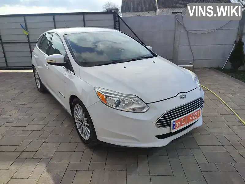 Хетчбек Ford Focus 2013 null_content л. Автомат обл. Волинська, Нововолинськ - Фото 1/21