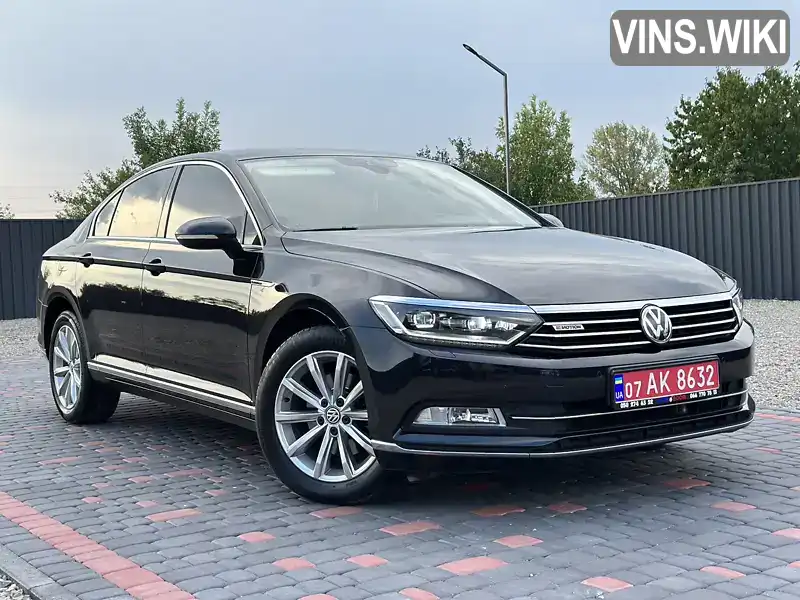 Седан Volkswagen Passat 2018 2 л. Автомат обл. Закарпатська, Берегове - Фото 1/21