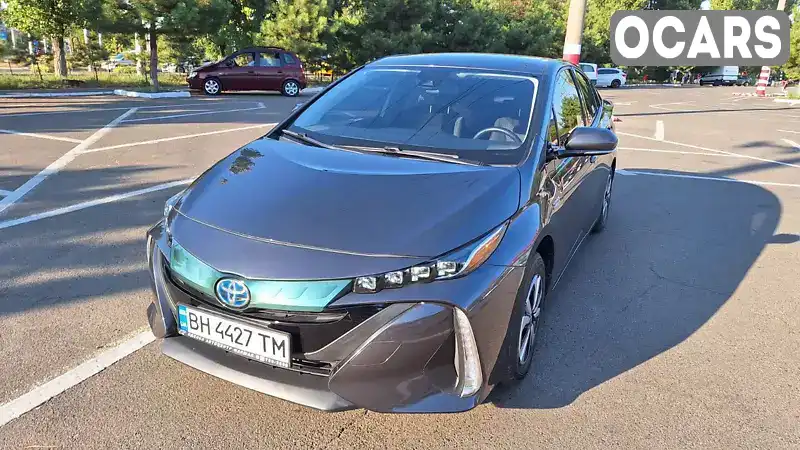 Хетчбек Toyota Prius Prime 2018 1.8 л. Варіатор обл. Одеська, Одеса - Фото 1/3