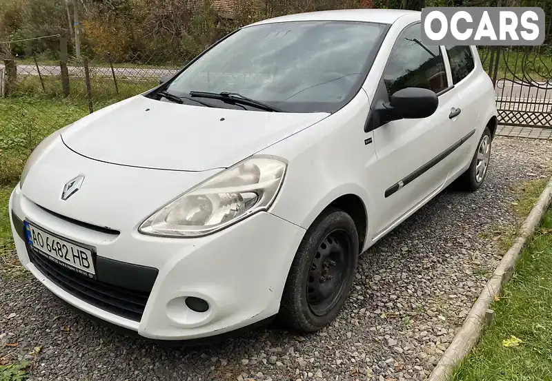 Хетчбек Renault Clio 2012 1.15 л. Ручна / Механіка обл. Закарпатська, Міжгір'я - Фото 1/9