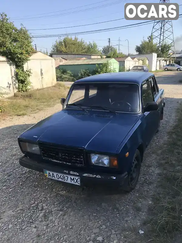 Седан ВАЗ / Lada 2107 2001 1.45 л. Ручна / Механіка обл. Чернівецька, Чернівці - Фото 1/3