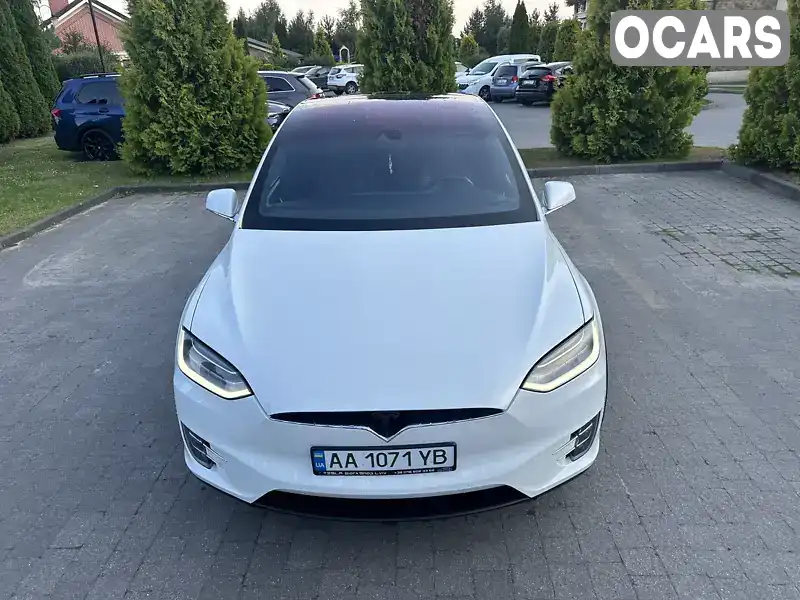 Позашляховик / Кросовер Tesla Model X 2017 null_content л. Автомат обл. Львівська, Львів - Фото 1/16