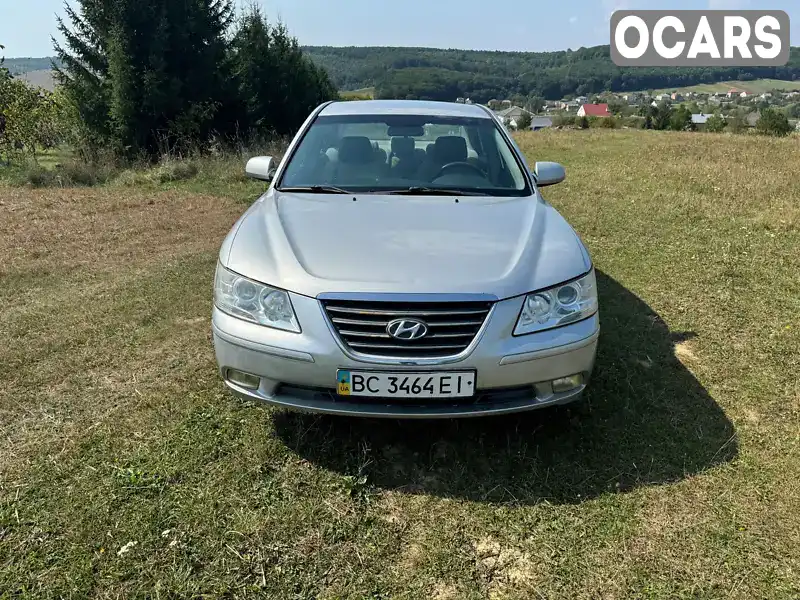 Седан Hyundai Sonata 2009 2 л. Ручна / Механіка обл. Львівська, location.city.bibrka - Фото 1/19