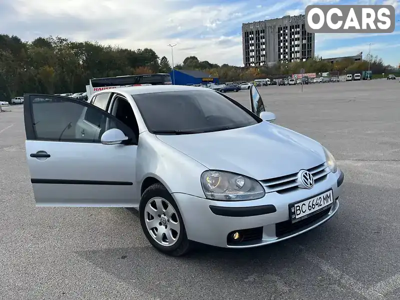 Хетчбек Volkswagen Golf 2003 1.6 л. Ручна / Механіка обл. Львівська, Городок - Фото 1/8