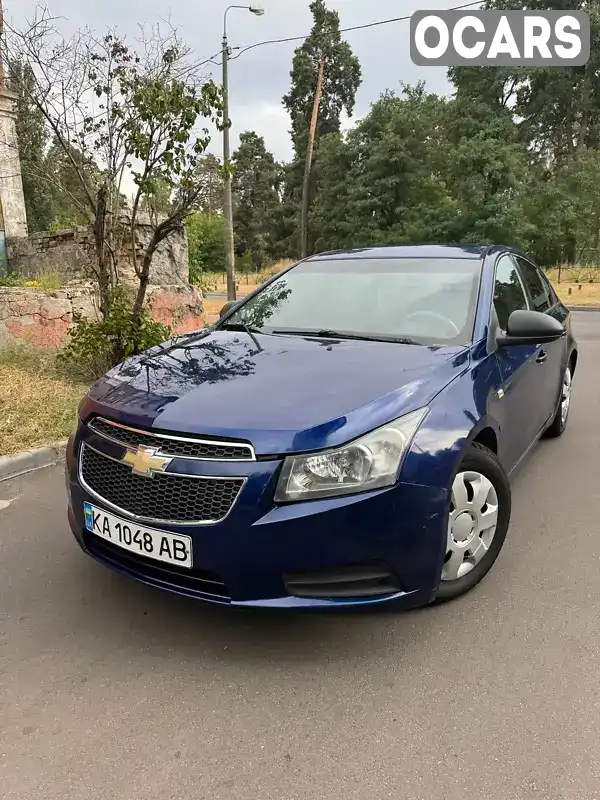 Седан Chevrolet Cruze 2012 1.8 л. Типтроник обл. Киевская, Киев - Фото 1/9