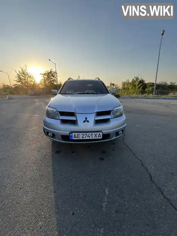 Позашляховик / Кросовер Mitsubishi Outlander 2003 2 л. Ручна / Механіка обл. Запорізька, Запоріжжя - Фото 1/13