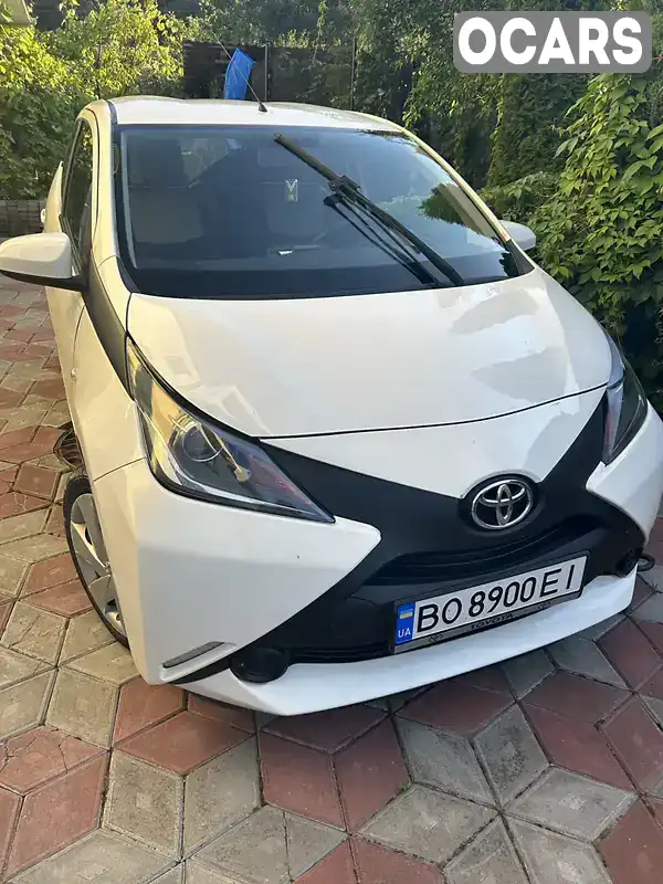 Хетчбек Toyota Aygo 2015 1 л. Ручна / Механіка обл. Тернопільська, Бережани - Фото 1/8