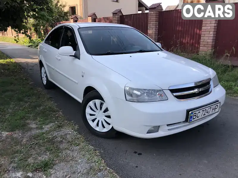 Седан Chevrolet Lacetti 2010 1.8 л. Ручна / Механіка обл. Львівська, Червоноград - Фото 1/12