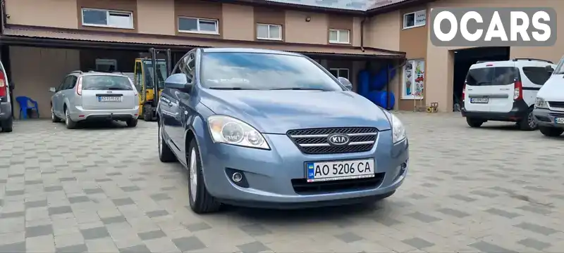 Хетчбек Kia Ceed 2009 1.4 л. Ручна / Механіка обл. Закарпатська, Свалява - Фото 1/15