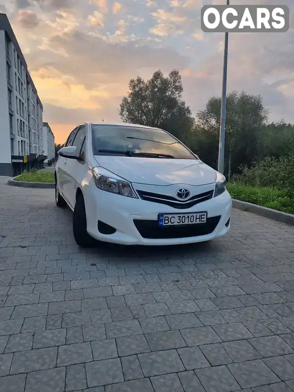 Хетчбек Toyota Yaris 2012 1.33 л. Автомат обл. Львівська, Львів - Фото 1/20