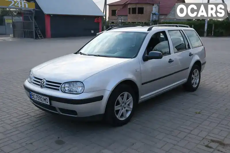 Універсал Volkswagen Golf 2003 1.6 л. Ручна / Механіка обл. Чернівецька, Сторожинець - Фото 1/21