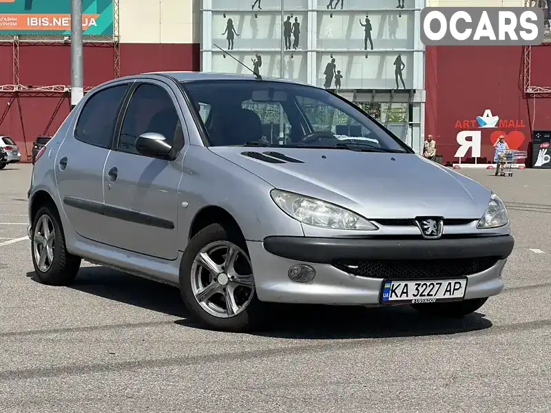 Хетчбек Peugeot 206 2008 1.6 л. Автомат обл. Київська, Київ - Фото 1/21