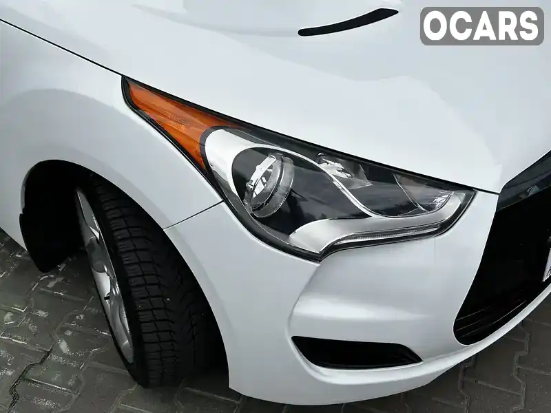 KMHTC6AD0CU040287 Hyundai Veloster 2011 Хетчбек 1.59 л. Фото 6