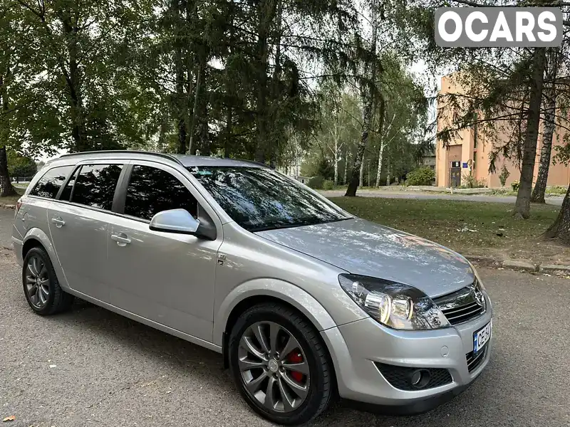 W0L0AHL35A2082857 Opel Astra 2010 Универсал 1.7 л. Фото 2