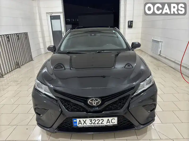 Седан Toyota Camry 2019 2.49 л. Автомат обл. Харківська, Первомайський - Фото 1/6