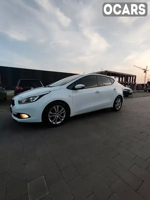 Хетчбек Kia Ceed 2014 1.4 л. Ручна / Механіка обл. Хмельницька, Хмельницький - Фото 1/14