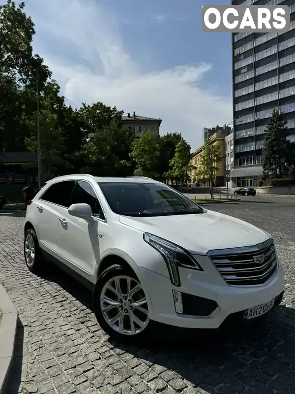 Внедорожник / Кроссовер Cadillac XT5 2017 3.6 л. Автомат обл. Днепропетровская, Днепр (Днепропетровск) - Фото 1/21