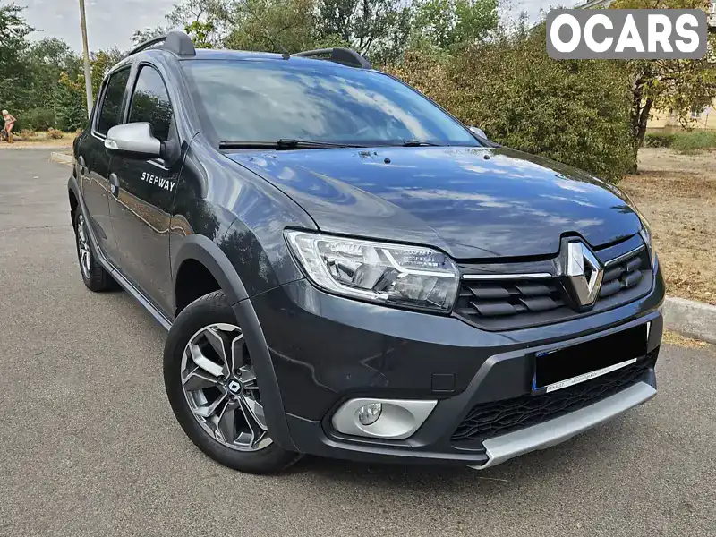 Хетчбек Renault Sandero StepWay 2020 1.46 л. Ручна / Механіка обл. Дніпропетровська, Кривий Ріг - Фото 1/21