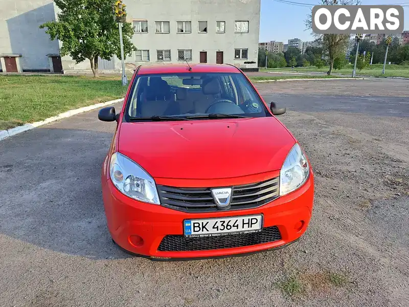 Хетчбек Dacia Sandero 2009 1.2 л. Ручна / Механіка обл. Рівненська, Рівне - Фото 1/21