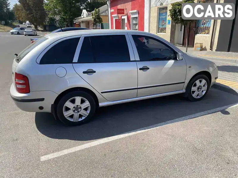 TMBHD26Y523498021 Skoda Fabia 2002 Універсал 1.39 л. Фото 2