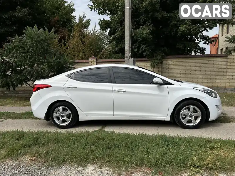 KMHDH41CBCU521215 Hyundai Elantra 2012 Седан 1.6 л. Фото 2