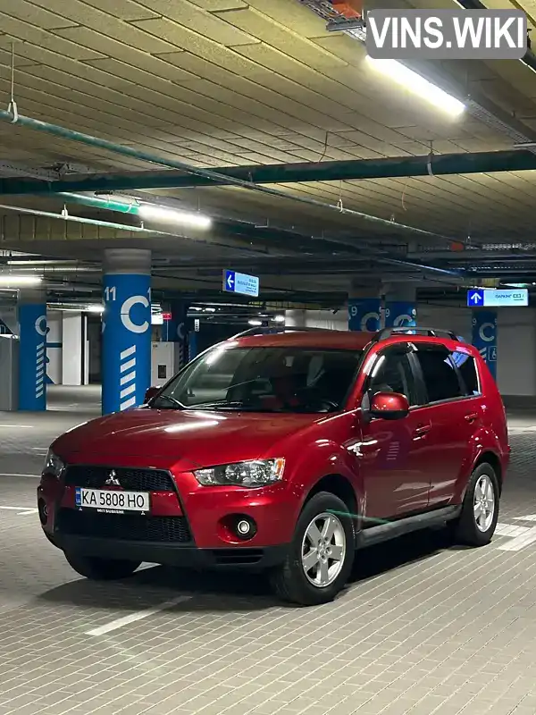 Позашляховик / Кросовер Mitsubishi Outlander 2010 2.36 л. Варіатор обл. Київська, Київ - Фото 1/21