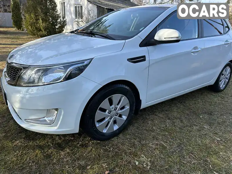 Хетчбек Kia Rio 2012 1.59 л. Автомат обл. Полтавська, Полтава - Фото 1/13