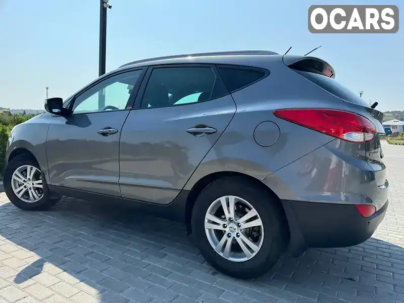 Позашляховик / Кросовер Hyundai Tucson 2012 2 л. Ручна / Механіка обл. Львівська, Золочів - Фото 1/12