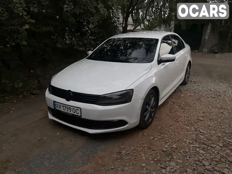 Седан Volkswagen Jetta 2012 2.5 л. Автомат обл. Харьковская, Харьков - Фото 1/21