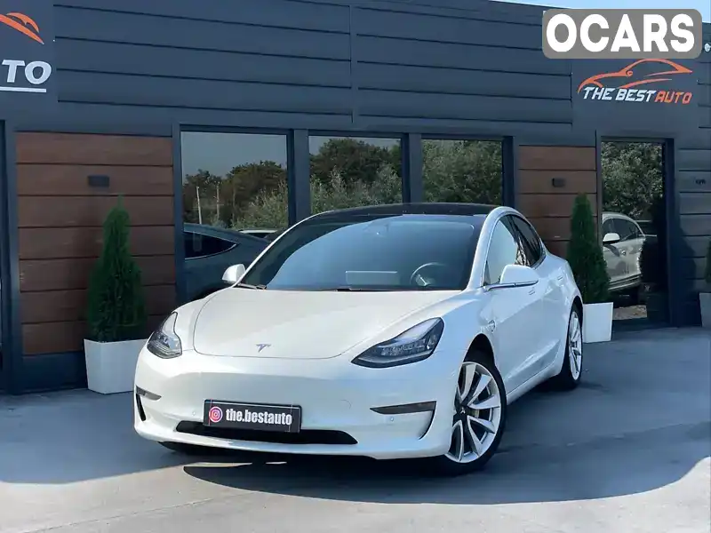 Седан Tesla Model 3 2020 null_content л. Автомат обл. Рівненська, Рівне - Фото 1/21