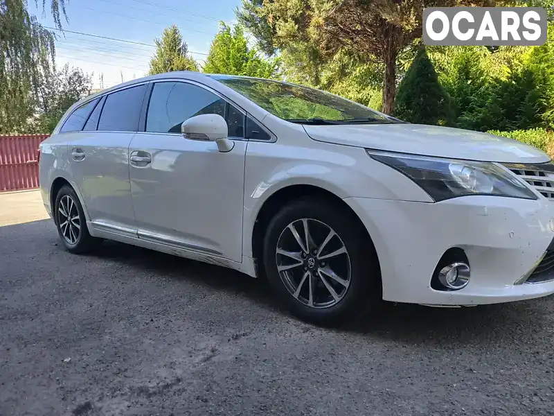 Универсал Toyota Avensis 2012 2 л. Ручная / Механика обл. Черниговская, Чернигов - Фото 1/18