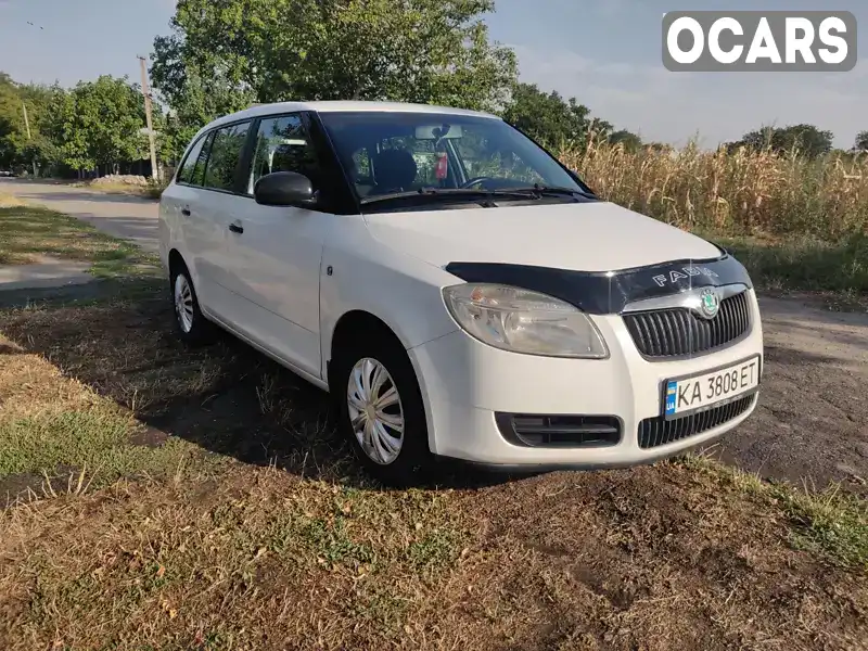 Універсал Skoda Fabia 2009 1.4 л. Ручна / Механіка обл. Миколаївська, Кривеозеро - Фото 1/14