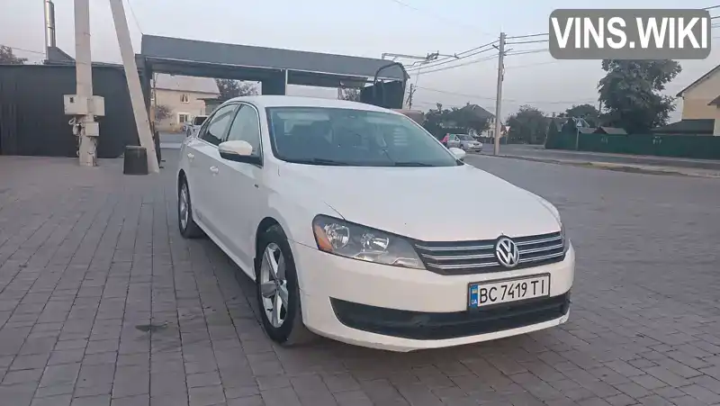 1VWAT7A30EC030356 Volkswagen Passat 2013 Седан 1.8 л. Фото 4