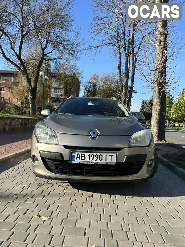 Універсал Renault Megane 2010 2 л. Автомат обл. Вінницька, Могилів-Подільський - Фото 1/15