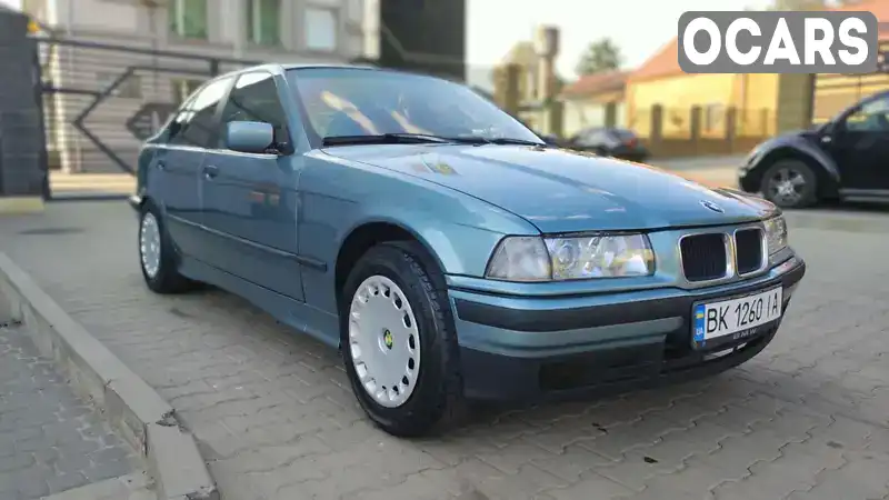 Седан BMW 3 Series 1995 1.8 л. Ручна / Механіка обл. Рівненська, Здолбунів - Фото 1/21