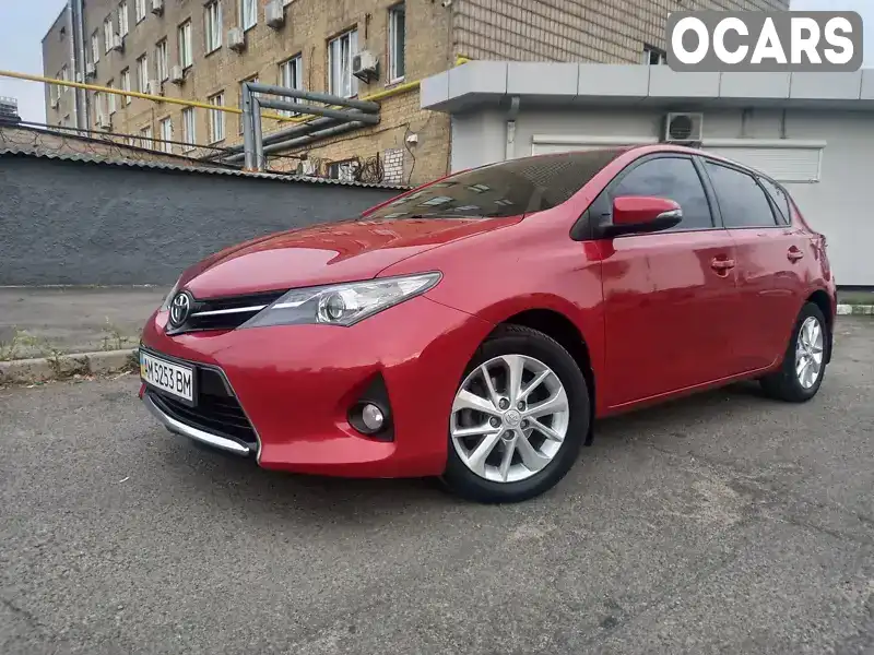 Хэтчбек Toyota Auris 2013 1.6 л. Автомат обл. Киевская, Киев - Фото 1/21