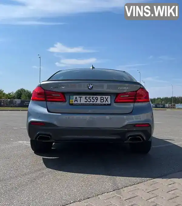 WBAJA710X0B090316 BMW 5 Series 2018 Седан 2 л. Фото 2