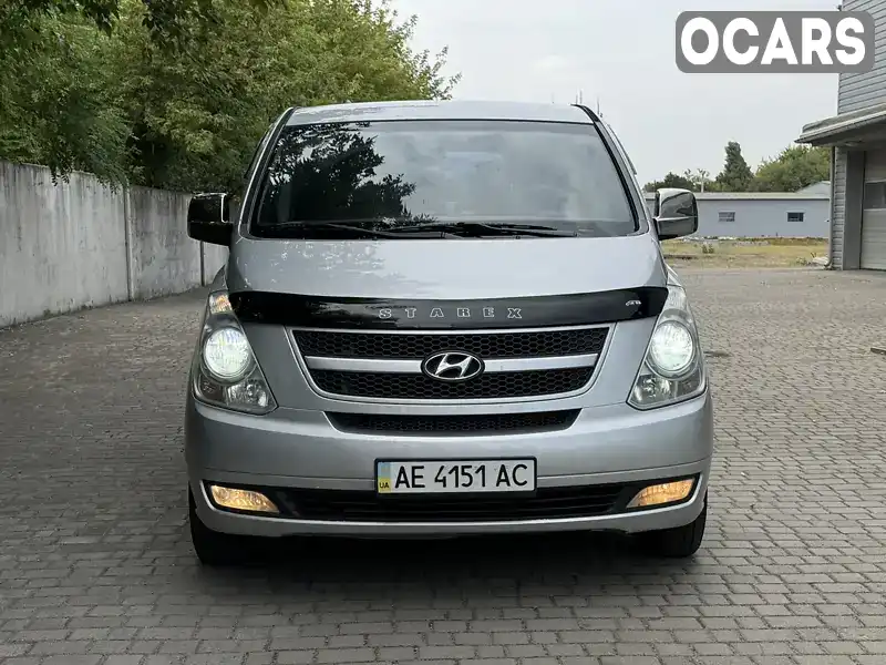 Минивэн Hyundai H-1 2008 2.5 л. Ручная / Механика обл. Днепропетровская, Павлоград - Фото 1/12