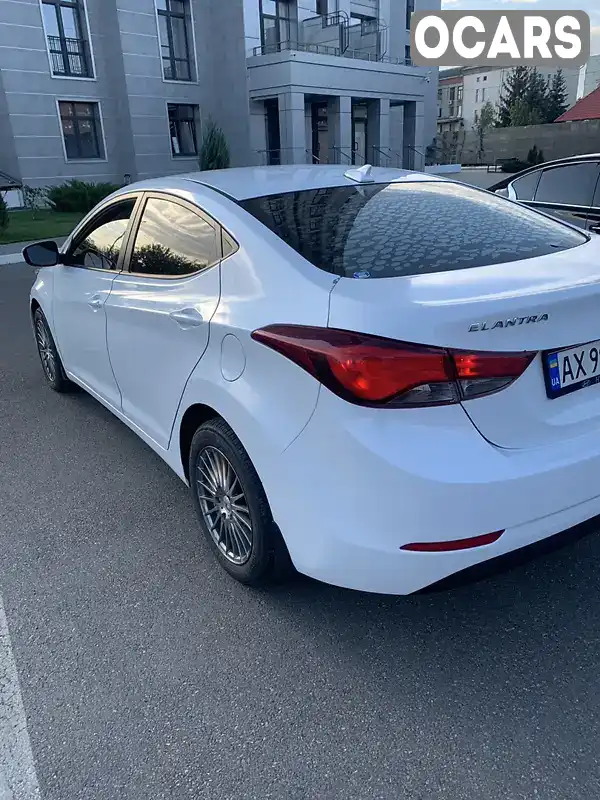 5NPDH4AE1GH769583 Hyundai Elantra 2015 Седан 1.8 л. Фото 9