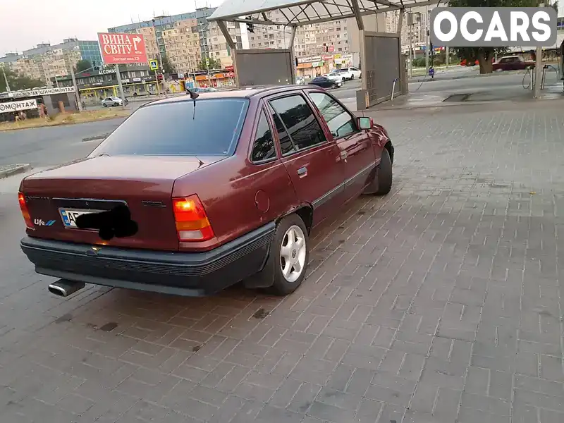 Седан Opel Kadett 1991 1.4 л. Ручна / Механіка обл. Дніпропетровська, Дніпро (Дніпропетровськ) - Фото 1/12