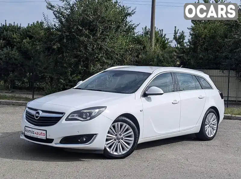 Універсал Opel Insignia 2015 2 л. Ручна / Механіка обл. Хмельницька, Хмельницький - Фото 1/21