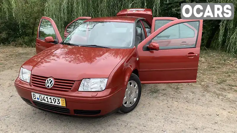 Седан Volkswagen Bora 1999 1.6 л. Ручна / Механіка обл. Вінницька, Вінниця - Фото 1/21