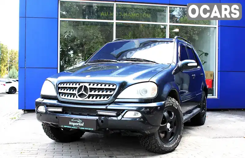 Внедорожник / Кроссовер Mercedes-Benz M-Class 2002 4 л. Автомат обл. Харьковская, Харьков - Фото 1/19