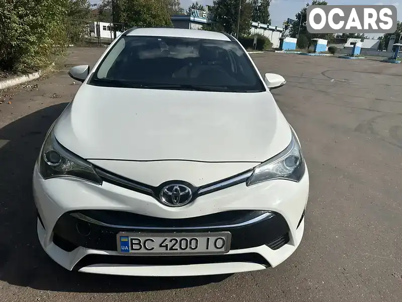 Універсал Toyota Avensis 2015 1.6 л. Ручна / Механіка обл. Львівська, Червоноград - Фото 1/16