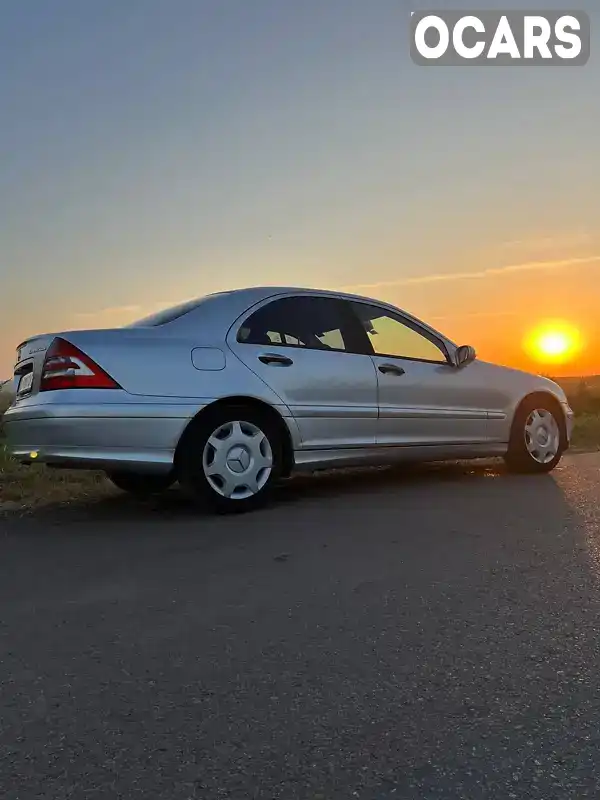 Седан Mercedes-Benz C-Class 2005 1.8 л. Ручна / Механіка обл. Львівська, Львів - Фото 1/21