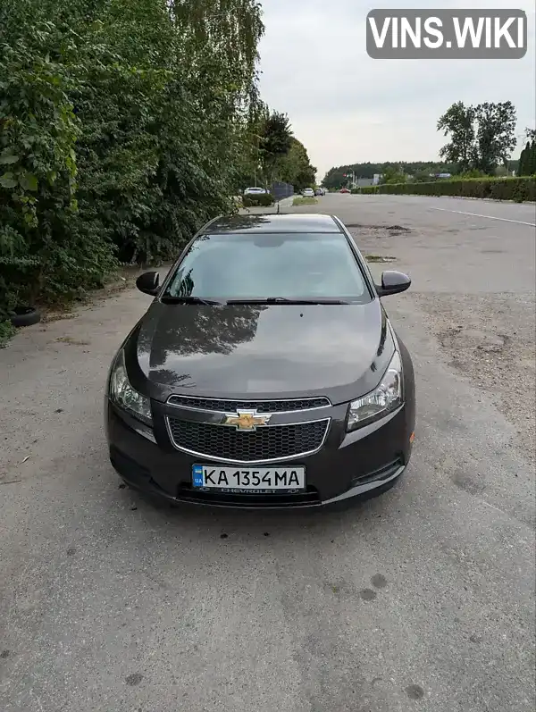 Седан Chevrolet Cruze 2014 1.36 л. Автомат обл. Київська, Біла Церква - Фото 1/17